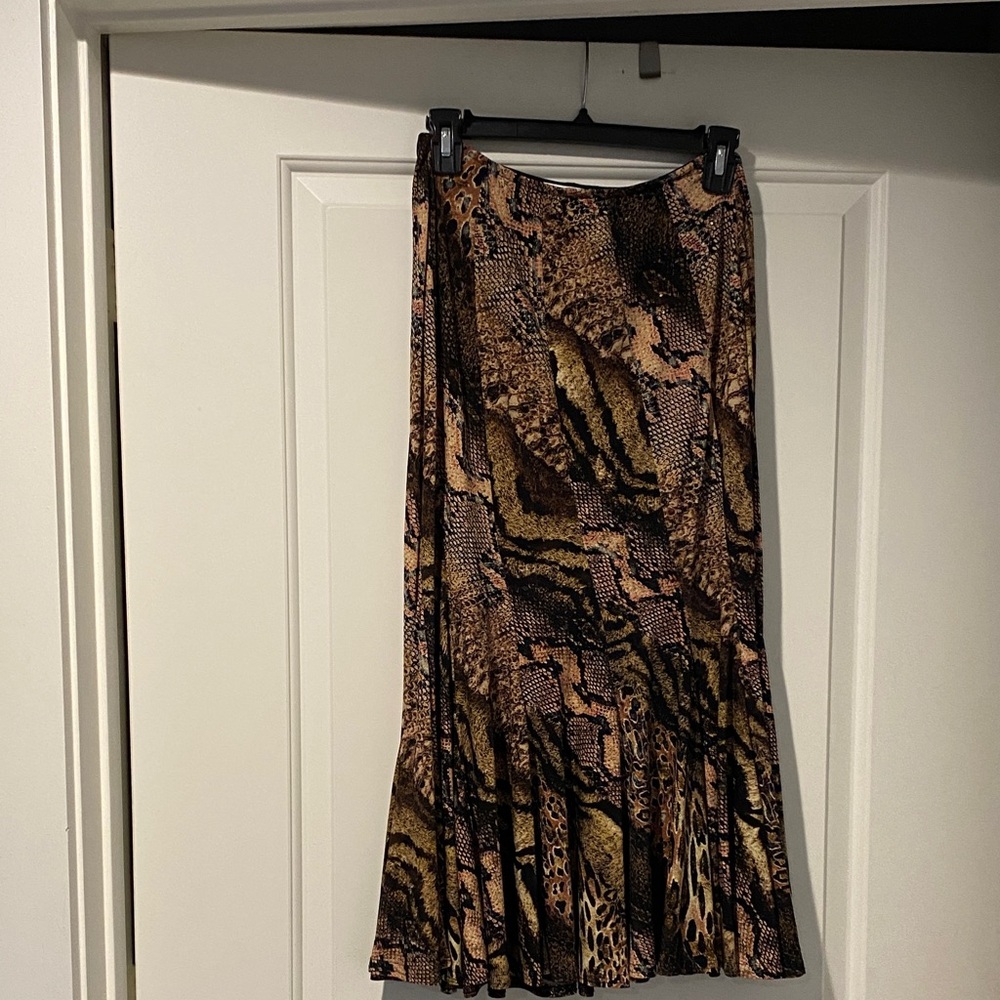 NWT Joseph  Designer Brown and Tan/pinkish animal print   Skirt w/ matte sequins